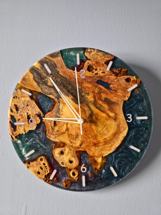 "Buckeye Islands" Clock